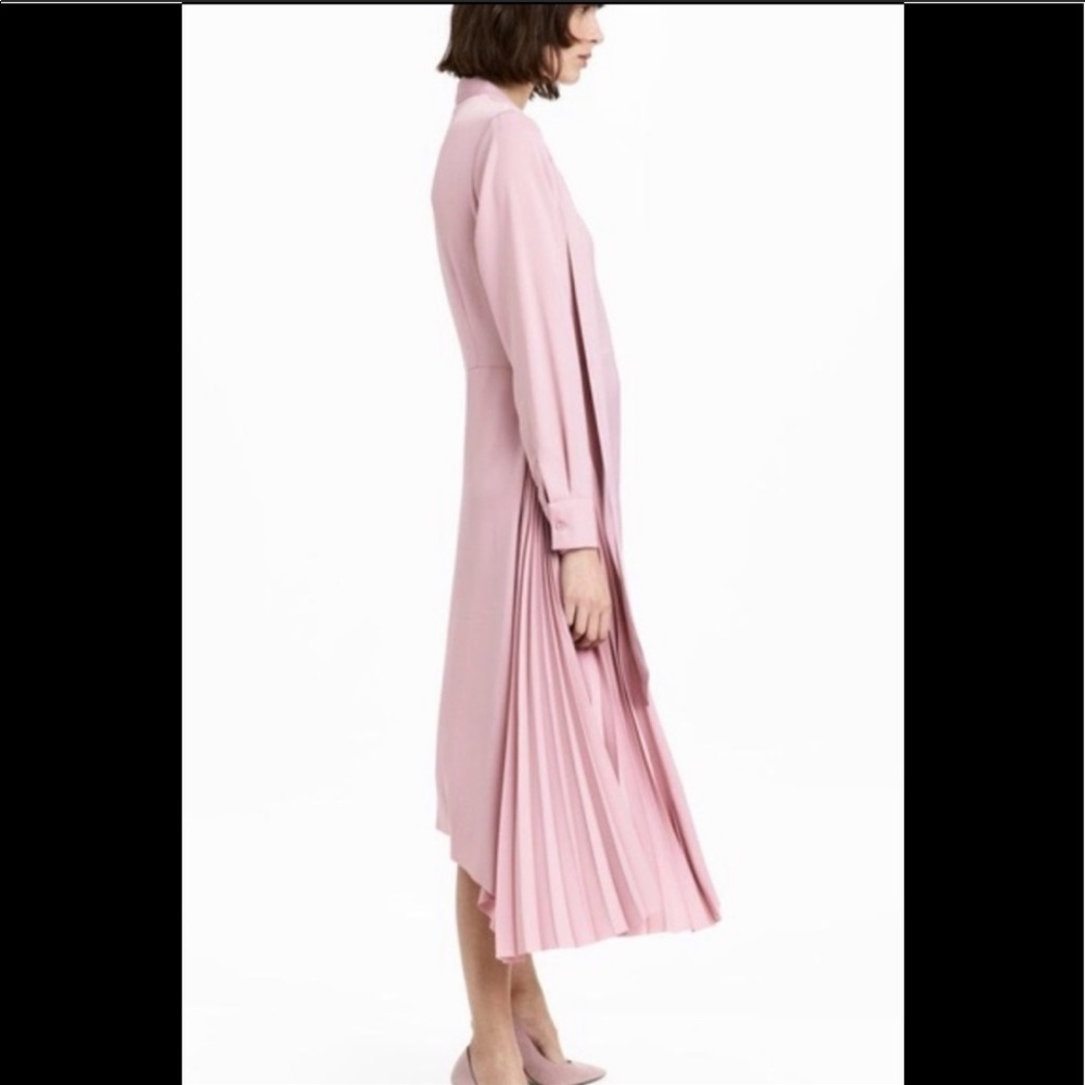 H&M Baby Pink Bow Dress - Picture 6 of 7